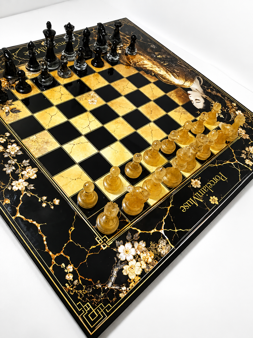 Black Gold Geisha Chess Set, Kintsugi Collector Board